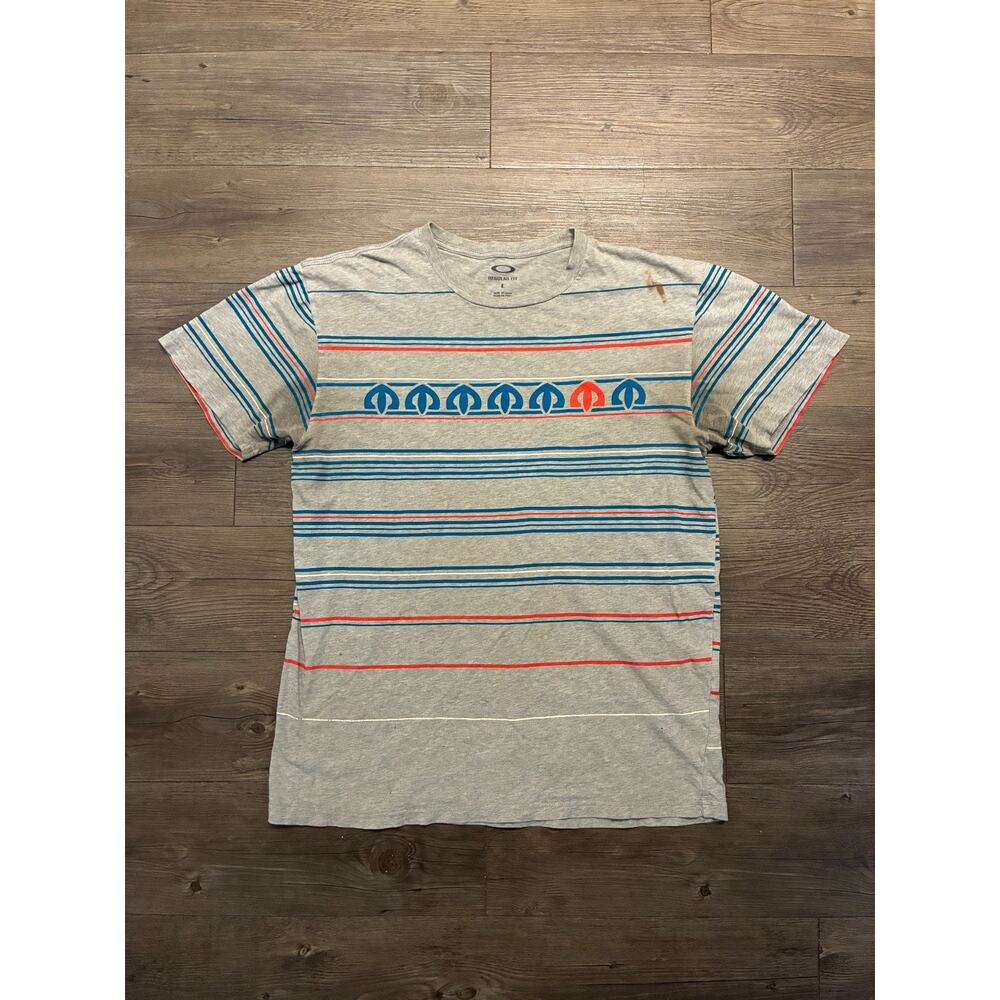 Oakley Tee Shirt Mens Large Gray Striped Regular Fit Short Artic Challenge Y2K